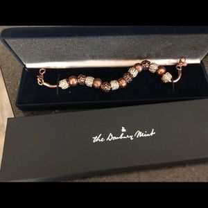 NWOT, Nature’s Flourish Copper Charm Bracelet